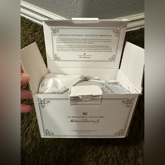 New Stanley Stacking Beer Pint Stainless Steel Tumbler Brown 16 Ounce - Picture 4 of 4